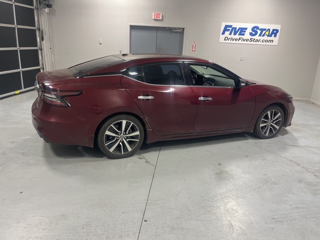 2021 Nissan Maxima SV photo 4