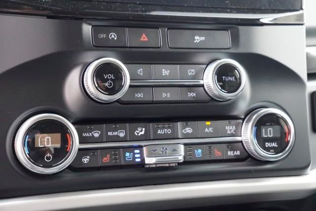 2024 Ford Expedition XLT photo 18