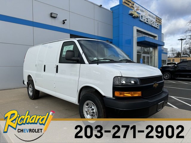 2025 Chevrolet Express Cargo Work Van's photo