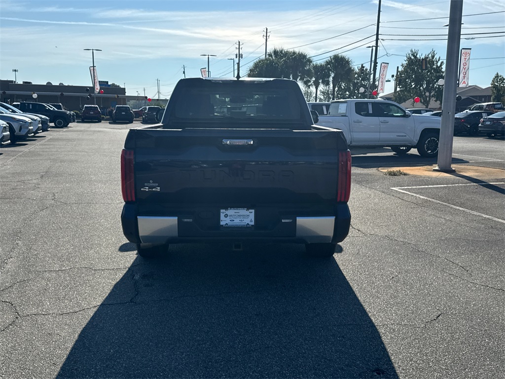 2023 Toyota Tundra Limited photo 4