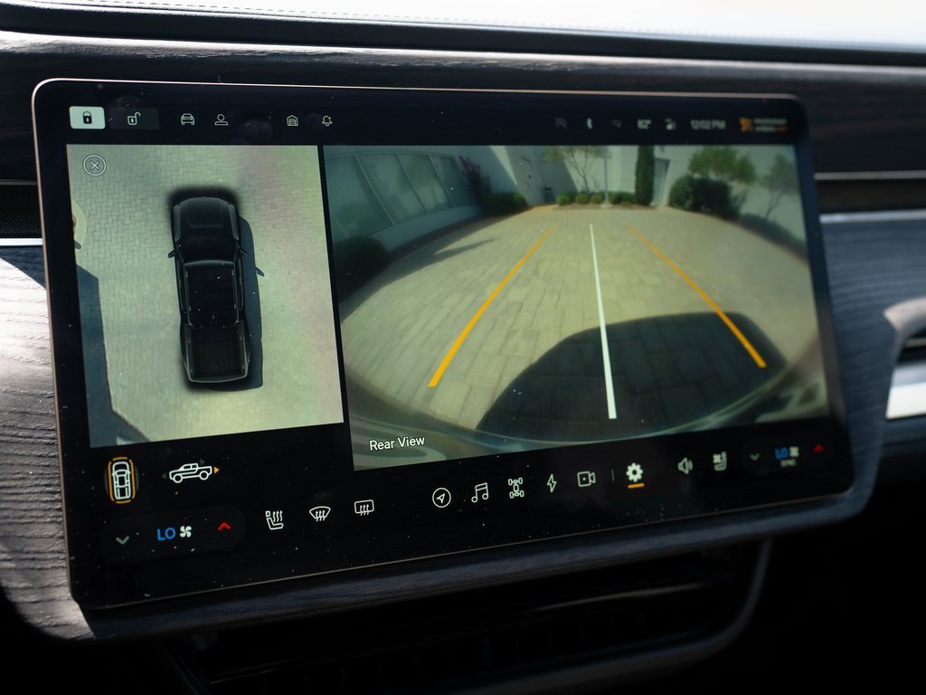 2023 Rivian R1T Adventure photo 24