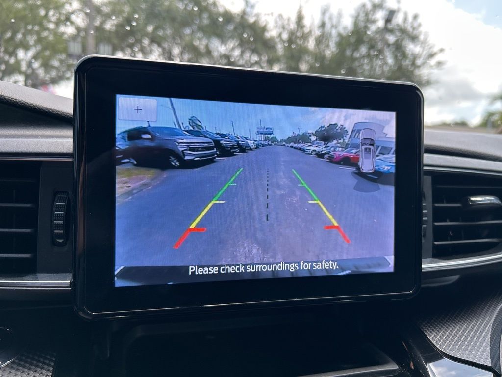 2023 Ford Explorer ST photo 30