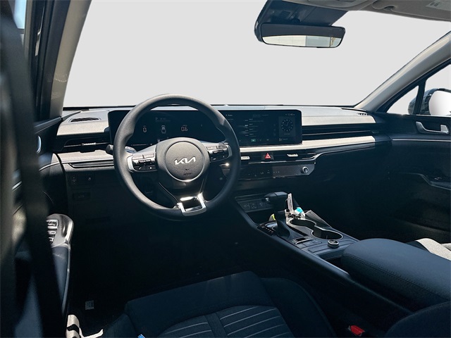 2026 Kia K5 LXS photo 22