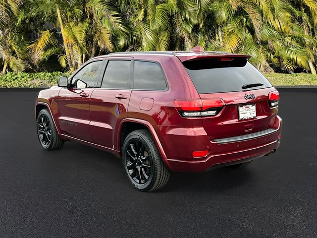2020 Jeep Grand Cherokee Altitude photo 4