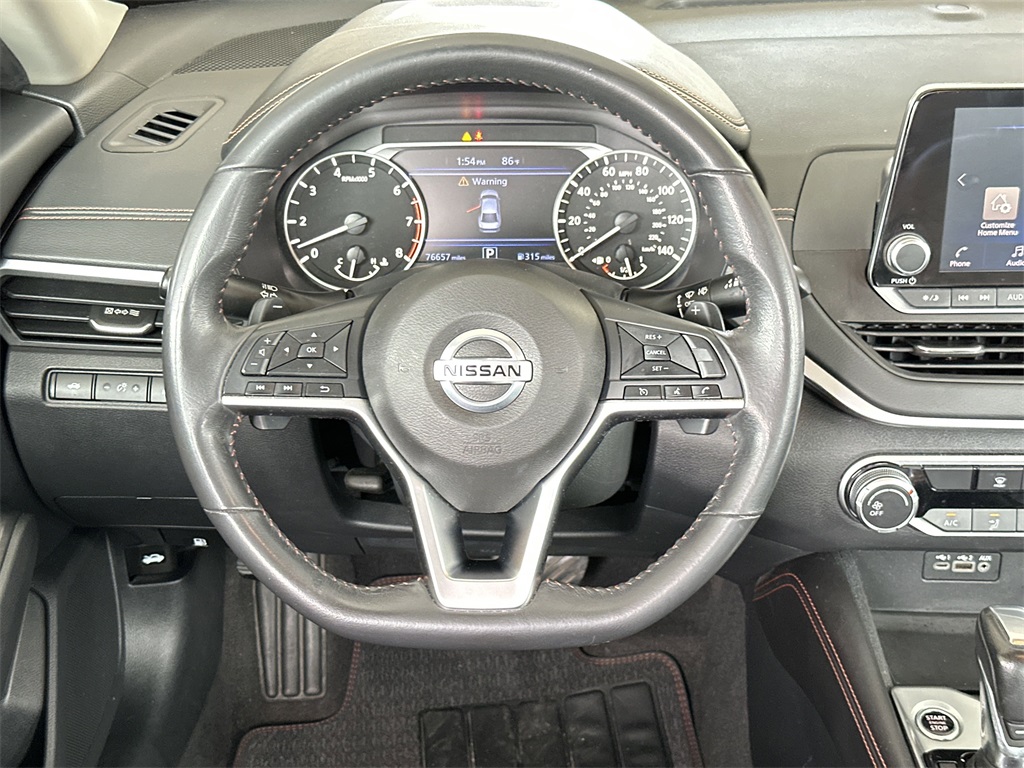 2022 Nissan Altima 2.5 SR photo 14