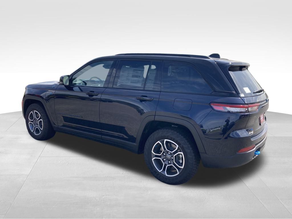 2024 Jeep Grand Cherokee Trailhawk 4xe photo 4