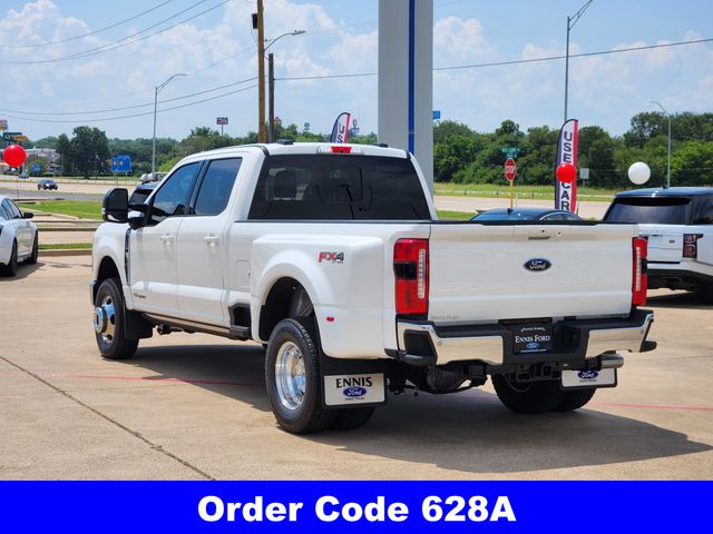 2025 Ford F-350 Lariat photo 5