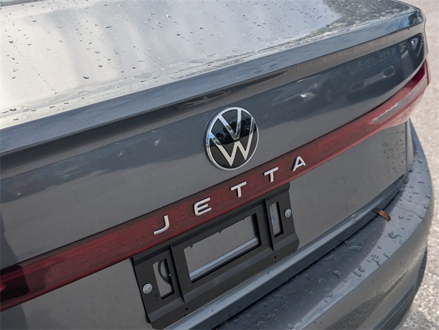 2025 Volkswagen Jetta 1.5T S photo 9
