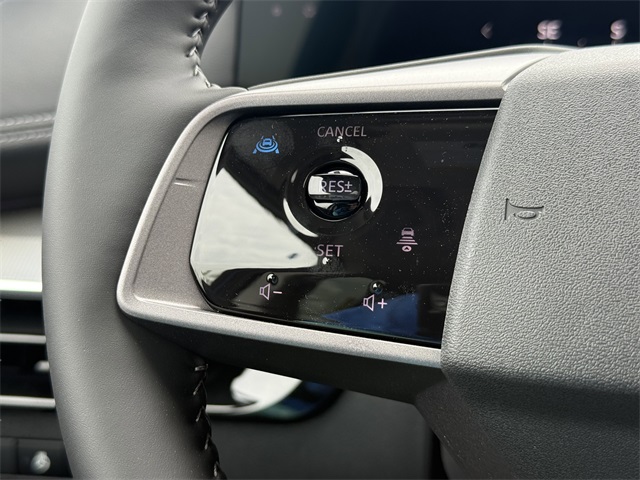 2025 Nissan Murano SL photo 15