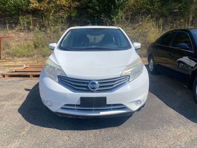 2015 Nissan Versa Note Plus photo 2
