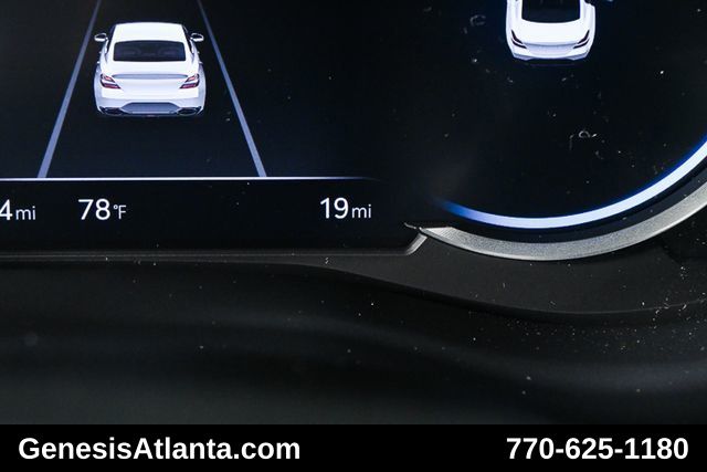 2025 Genesis G70 2.5T photo 13