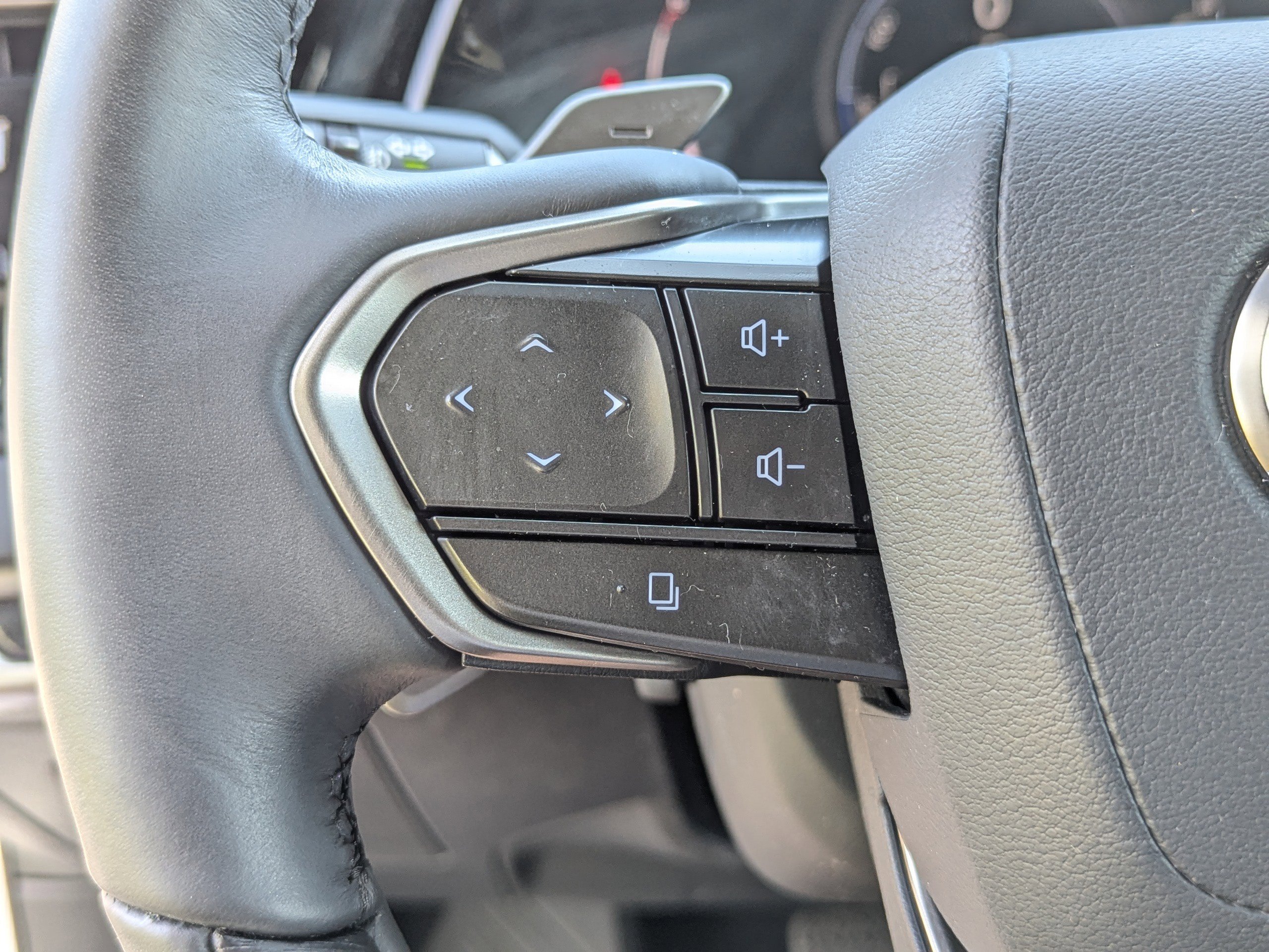 2024 Lexus RX 350h photo 33