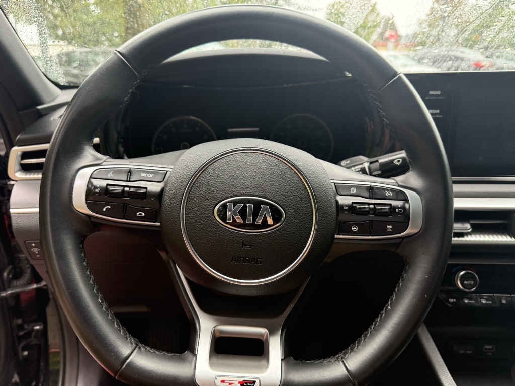 2021 Kia K5 GT-Line photo 16