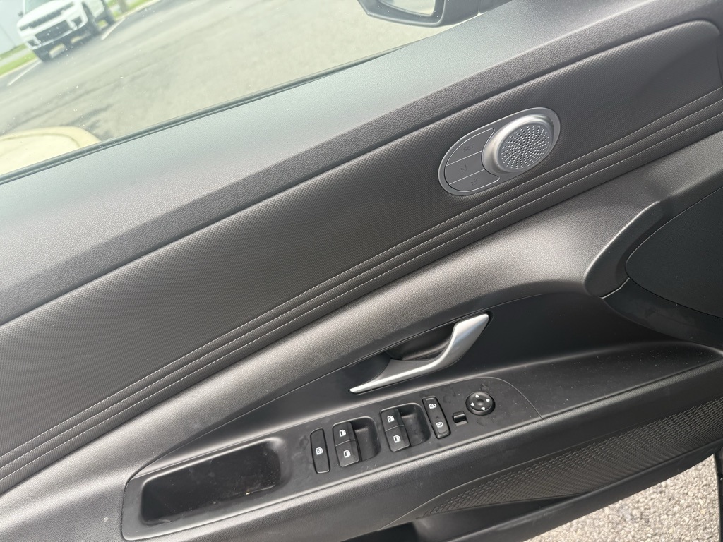 2021 Hyundai Elantra Hybrid Limited photo 12