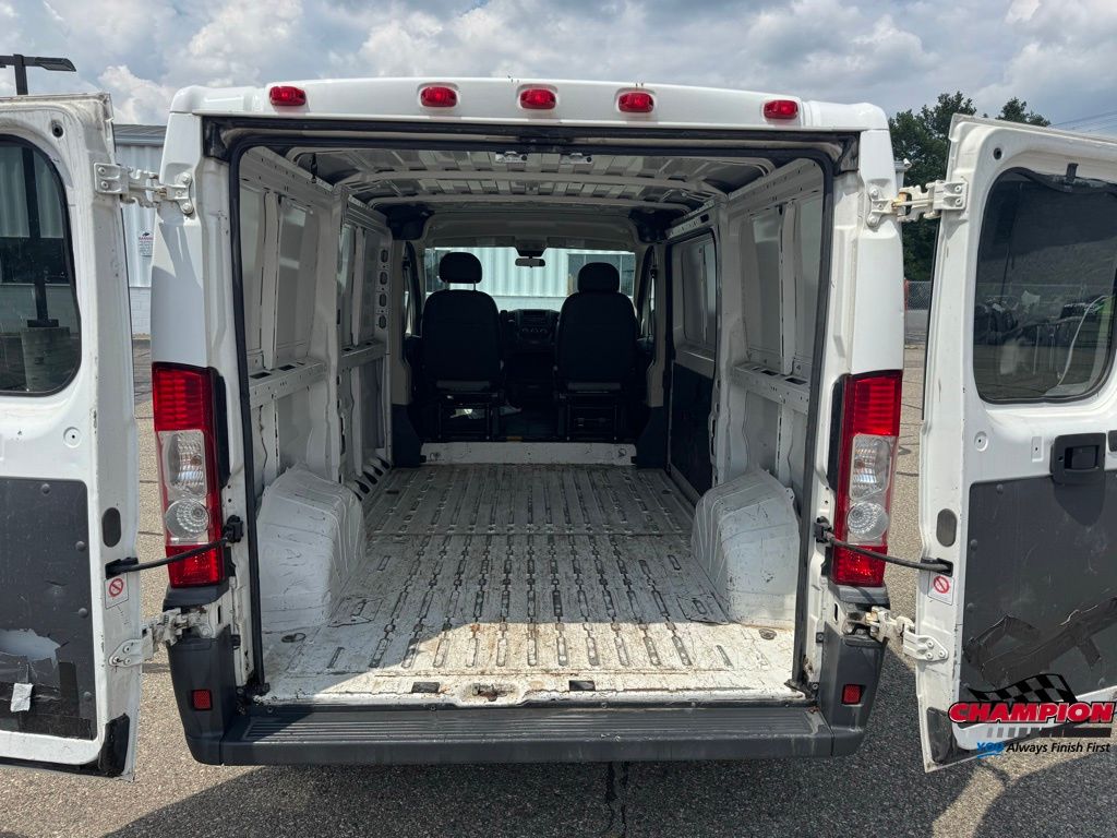 2014 Ram ProMaster 1500 Cargo Van photo 5