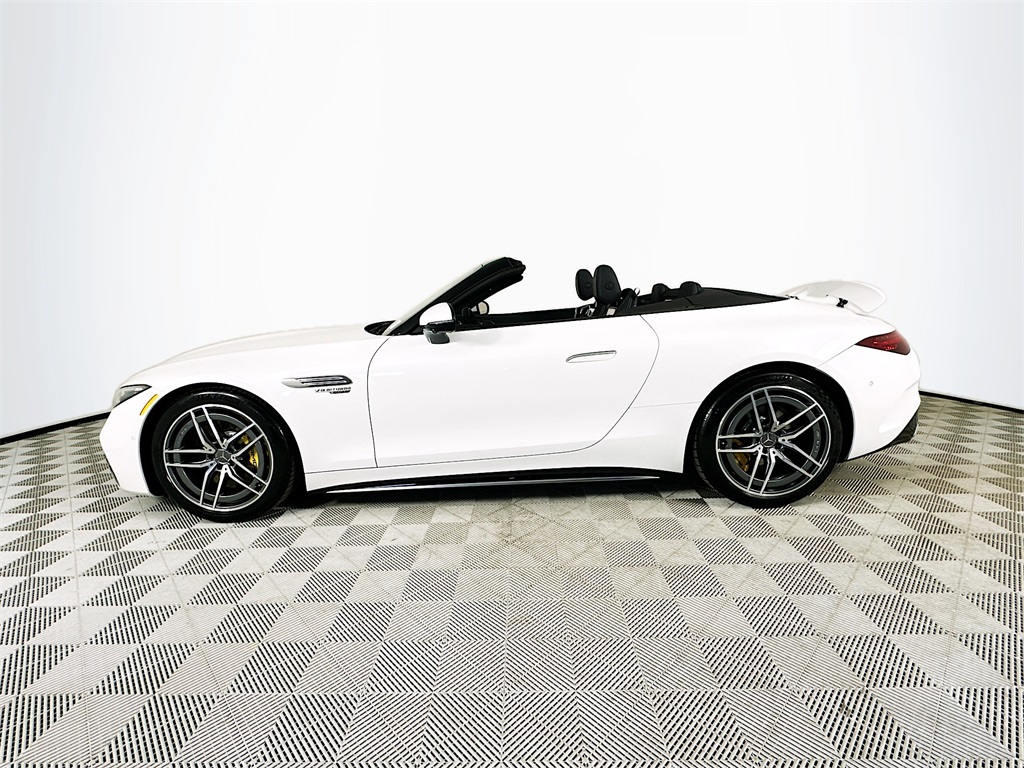 2022 Mercedes Benz SL 63 AMG photo 4