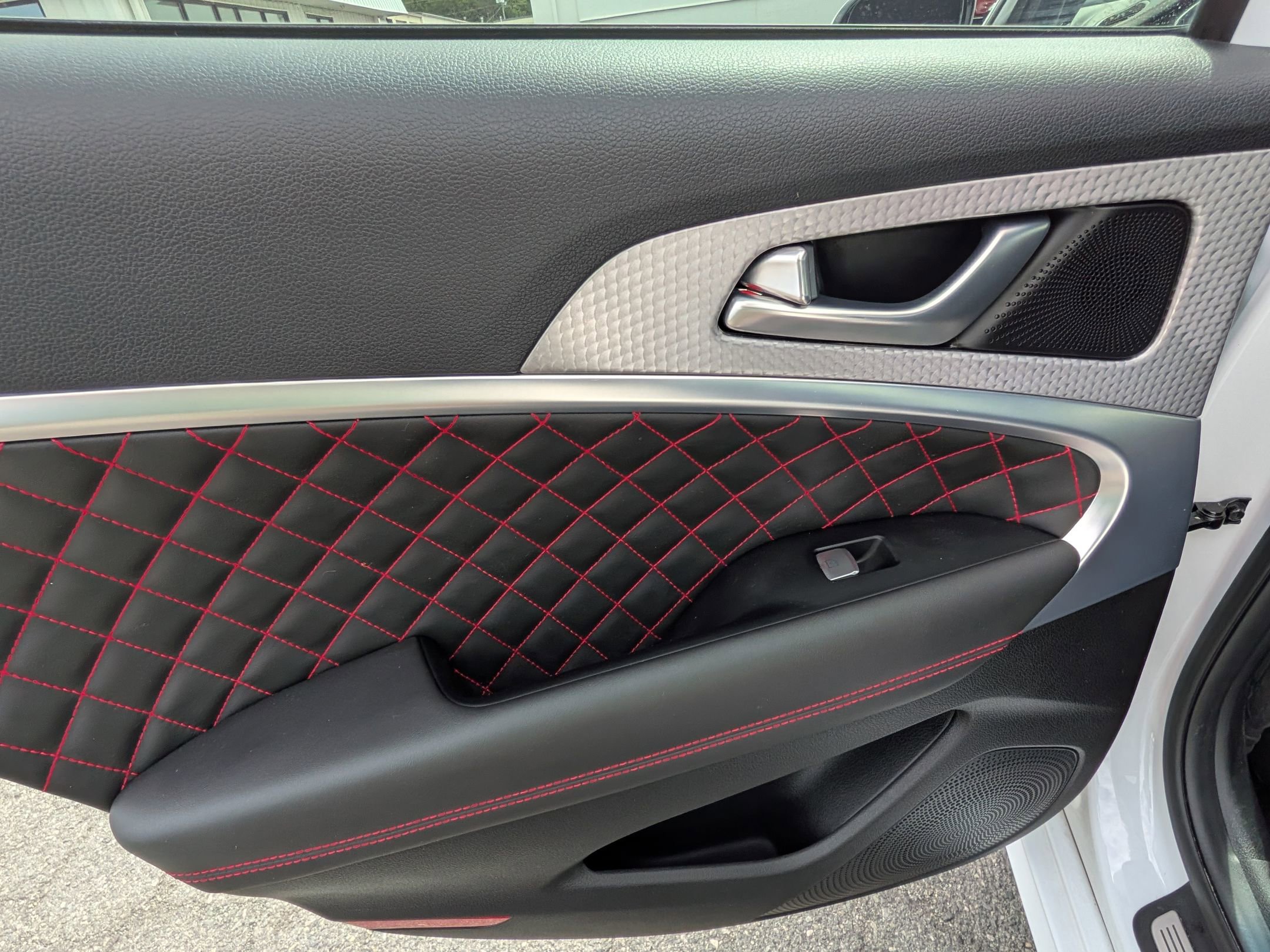 2023 Genesis G70 3.3T Sport Prestige photo 26