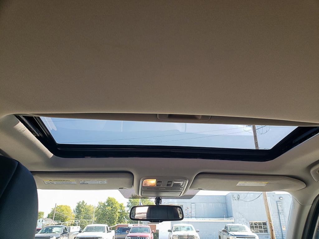 2015 Honda Pilot EX-L photo 24