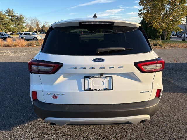2026 Ford Escape Active photo 3