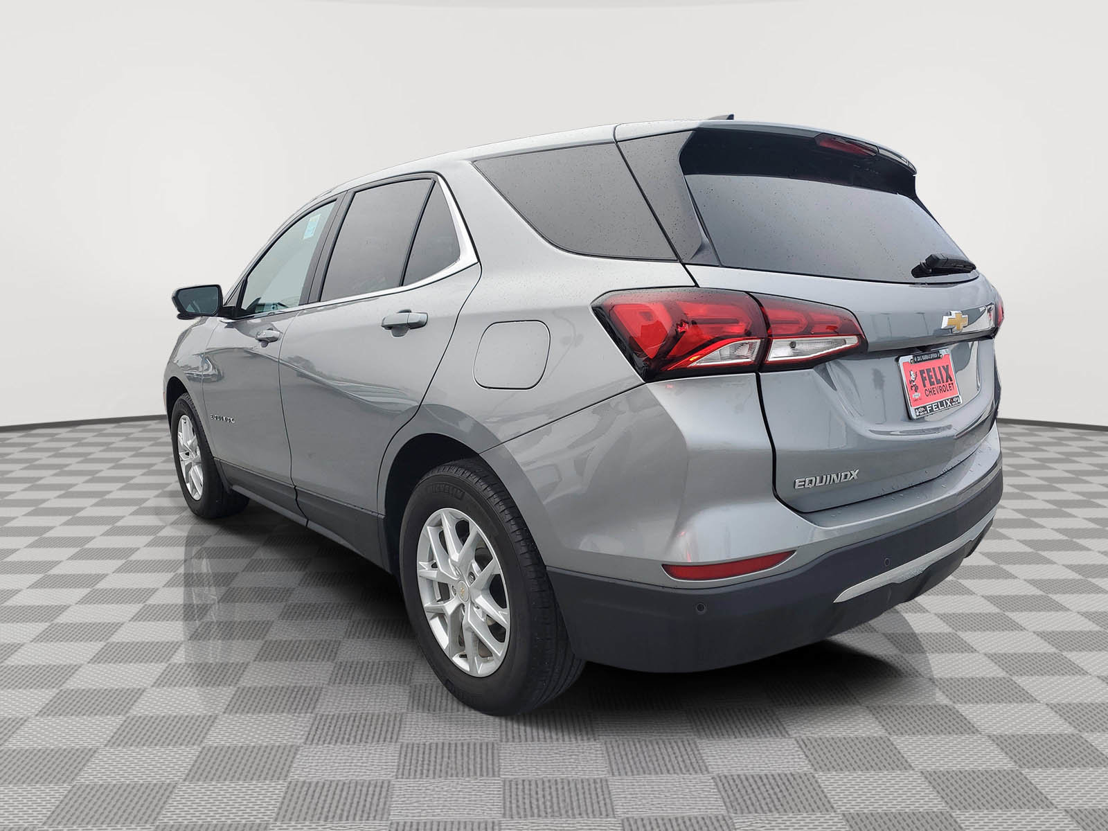 2024 Chevrolet Equinox LT photo 4