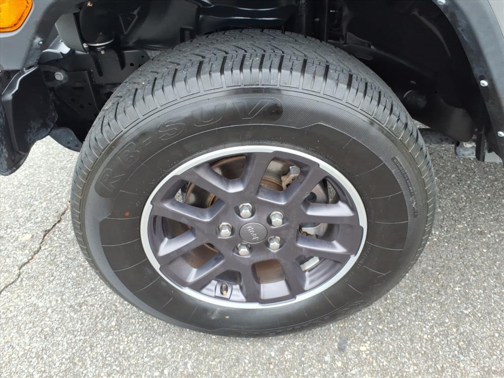 2023 Jeep Gladiator Overland photo 10