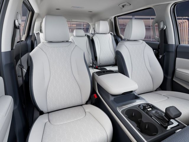 2026 Kia Carnival EX photo 14