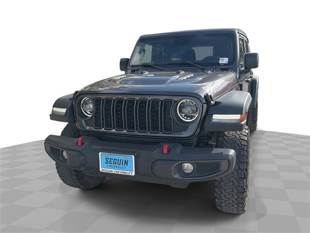2024 Jeep Wrangler 4-Door Rubicon's photo