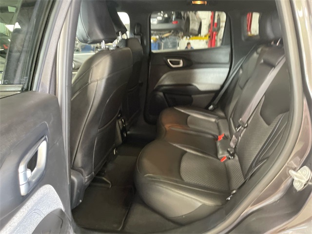 2024 Jeep Compass Latitude photo 17