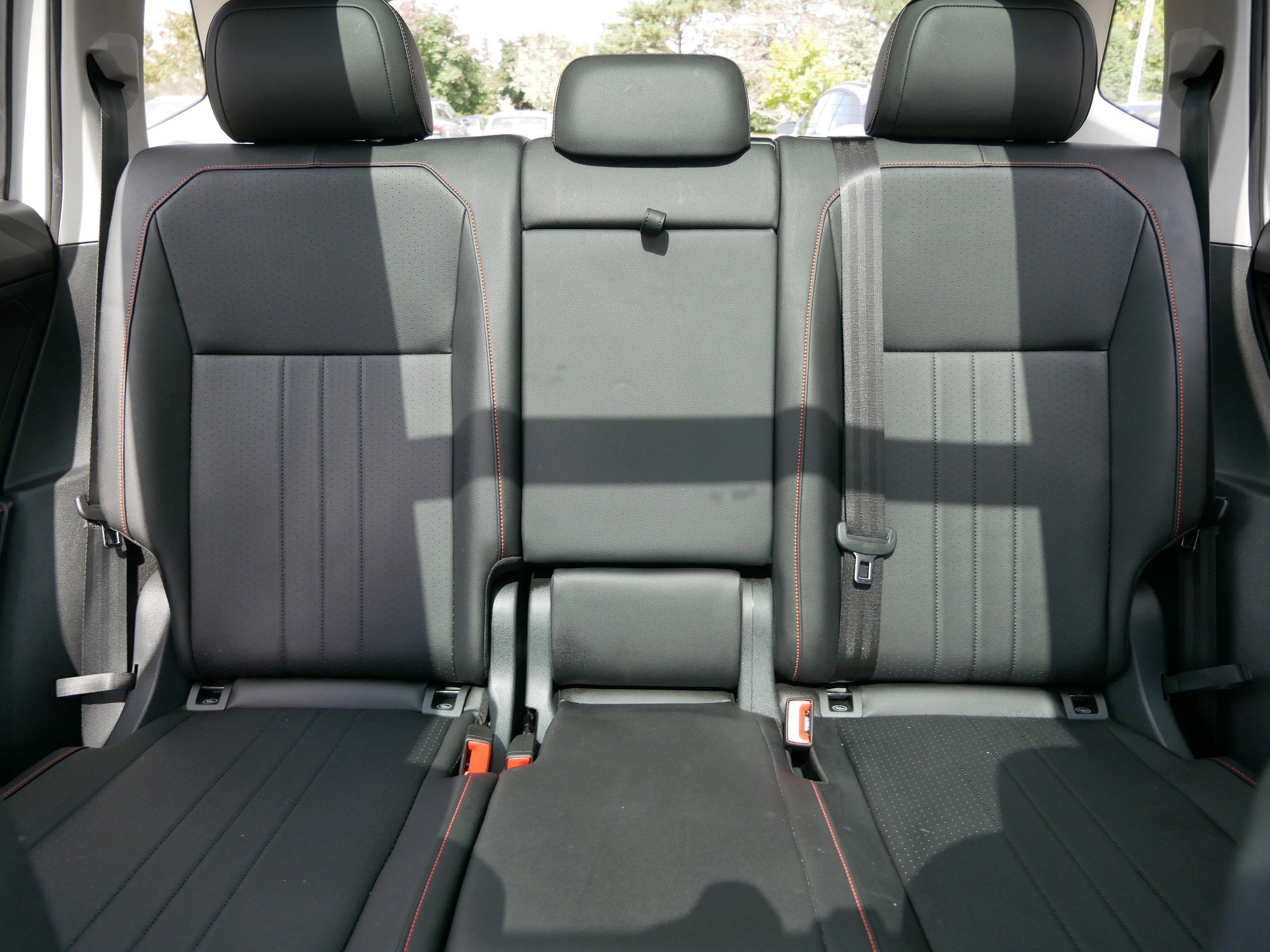 2024 Volkswagen Tiguan Wolfsburg Edition photo 12