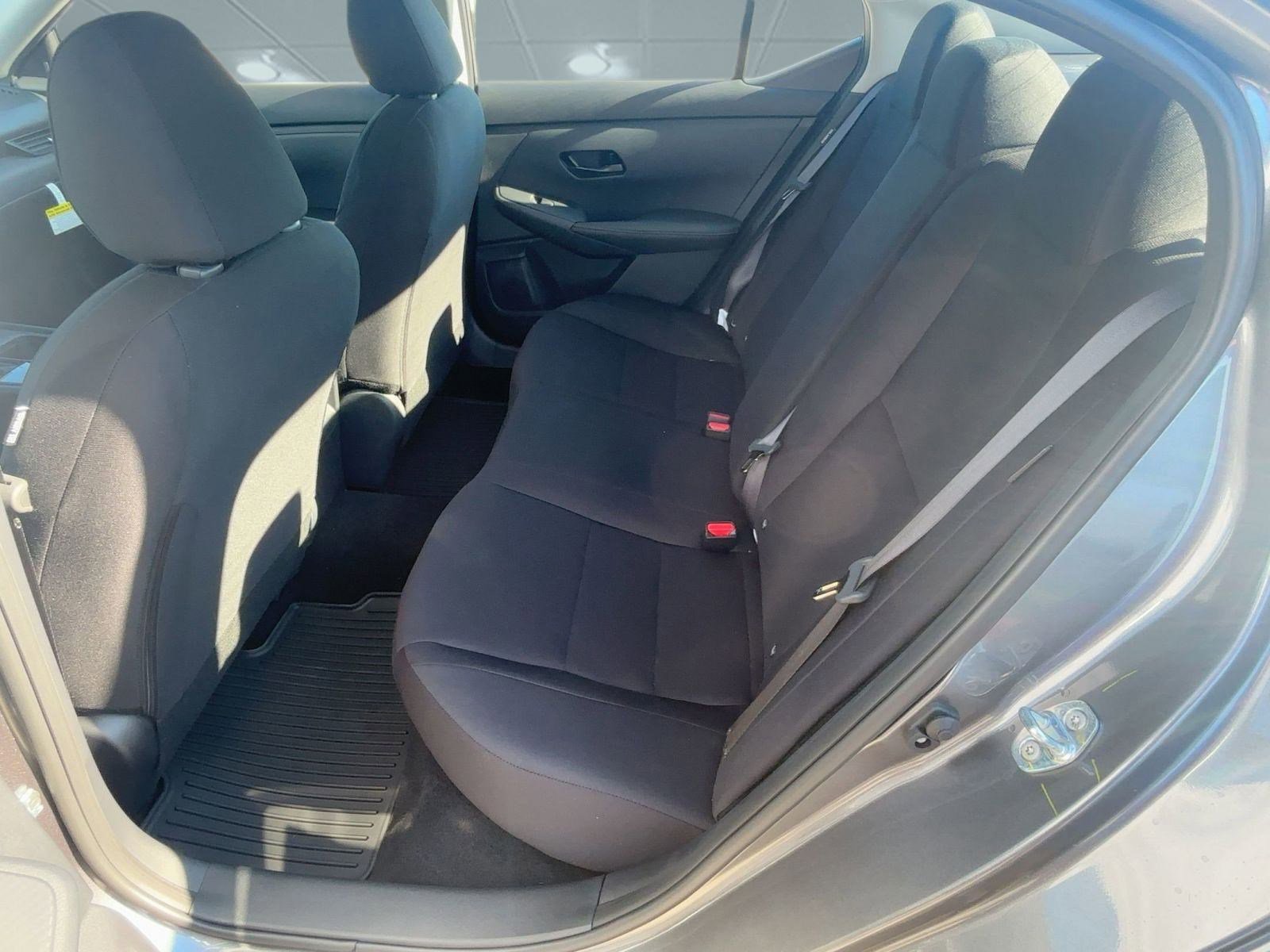2025 Nissan Sentra S photo 15