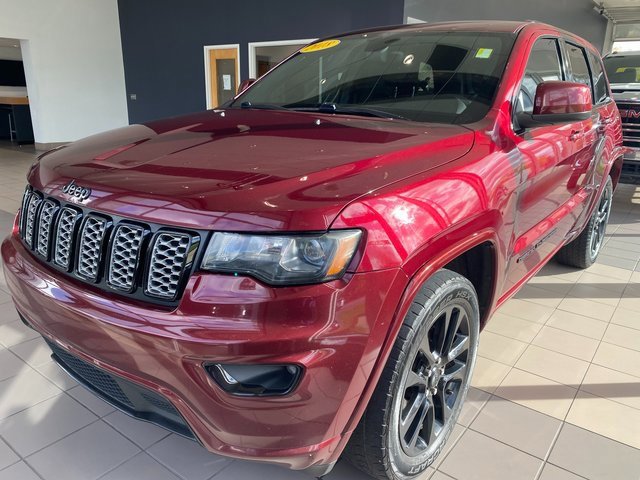 2018 Jeep Grand Cherokee Altitude photo 4