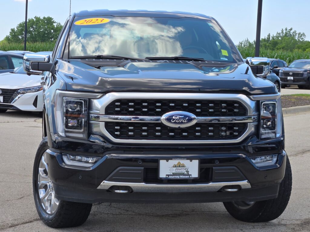 2023 Ford F-150 Platinum photo 3