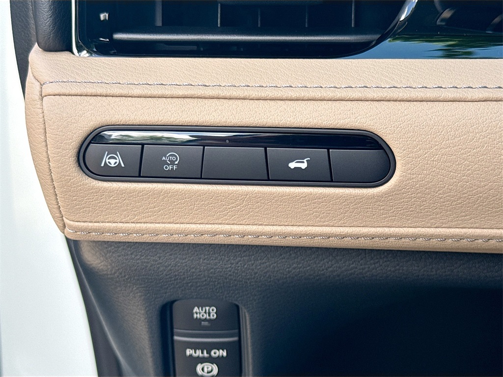 2026 Infiniti QX80 Pure photo 10