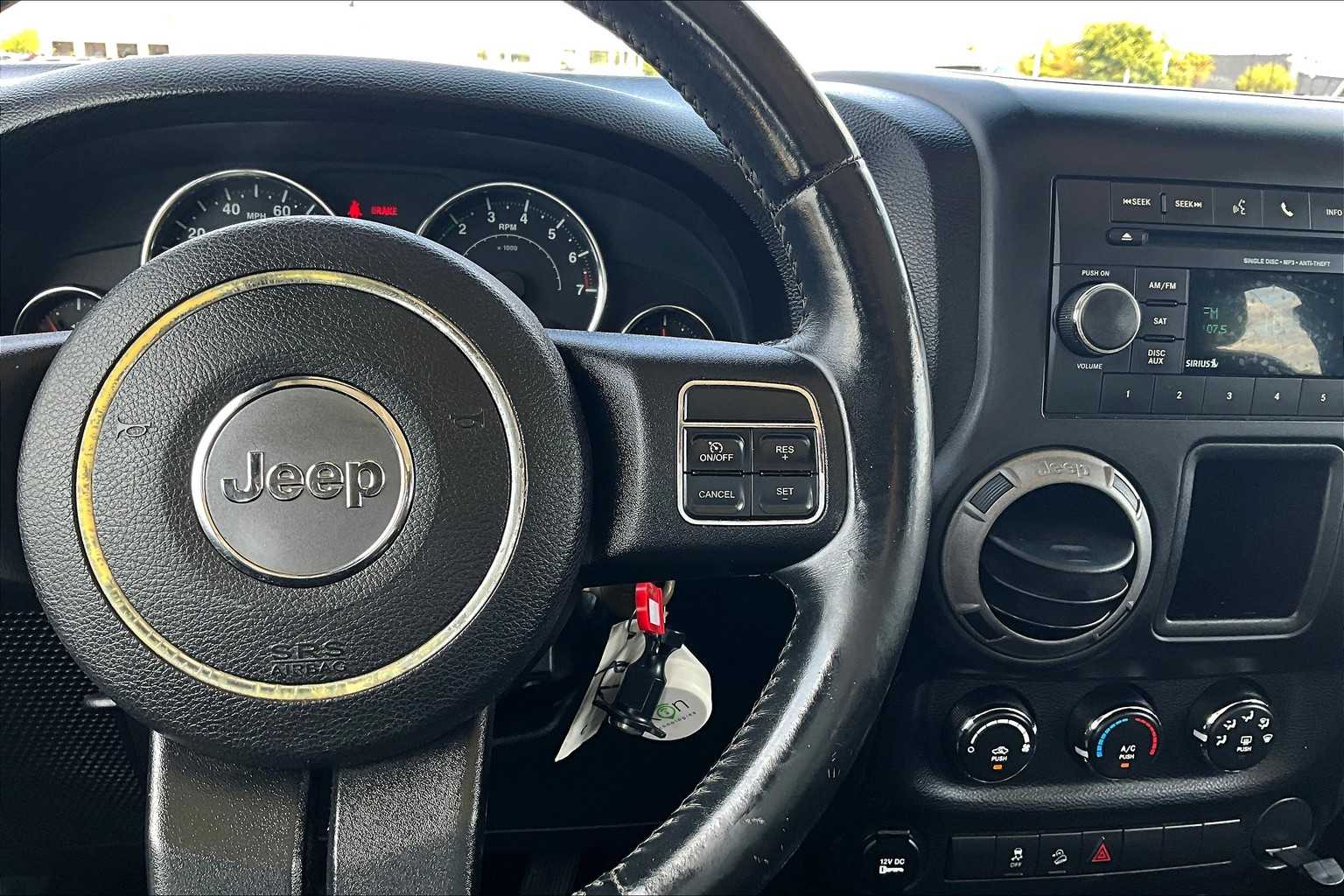 2014 Jeep Wrangler Unlimited Sport photo 20
