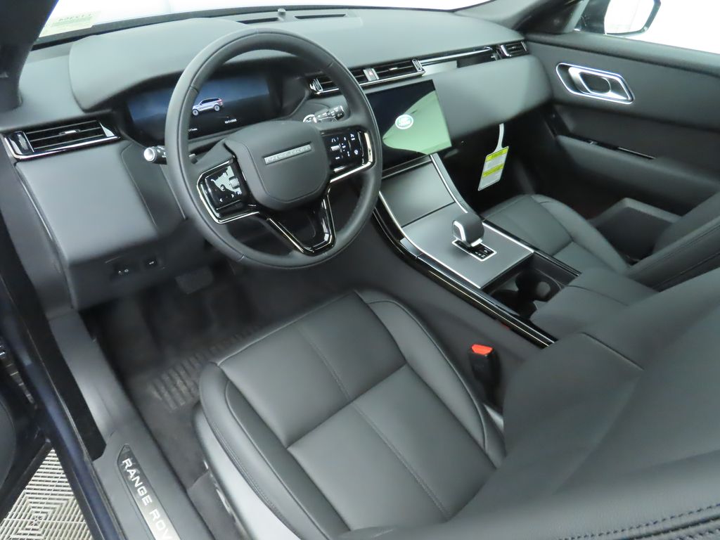 2026 Land Rover Range Rover Velar S photo 8