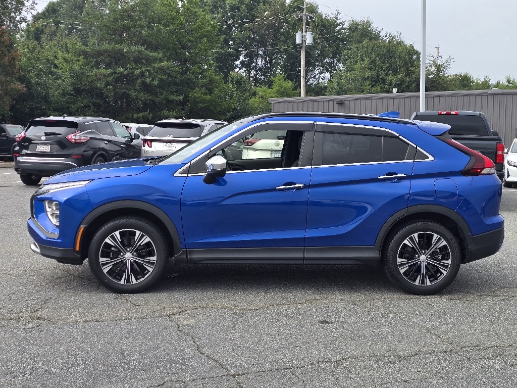 2022 Mitsubishi Eclipse Cross SE photo 22