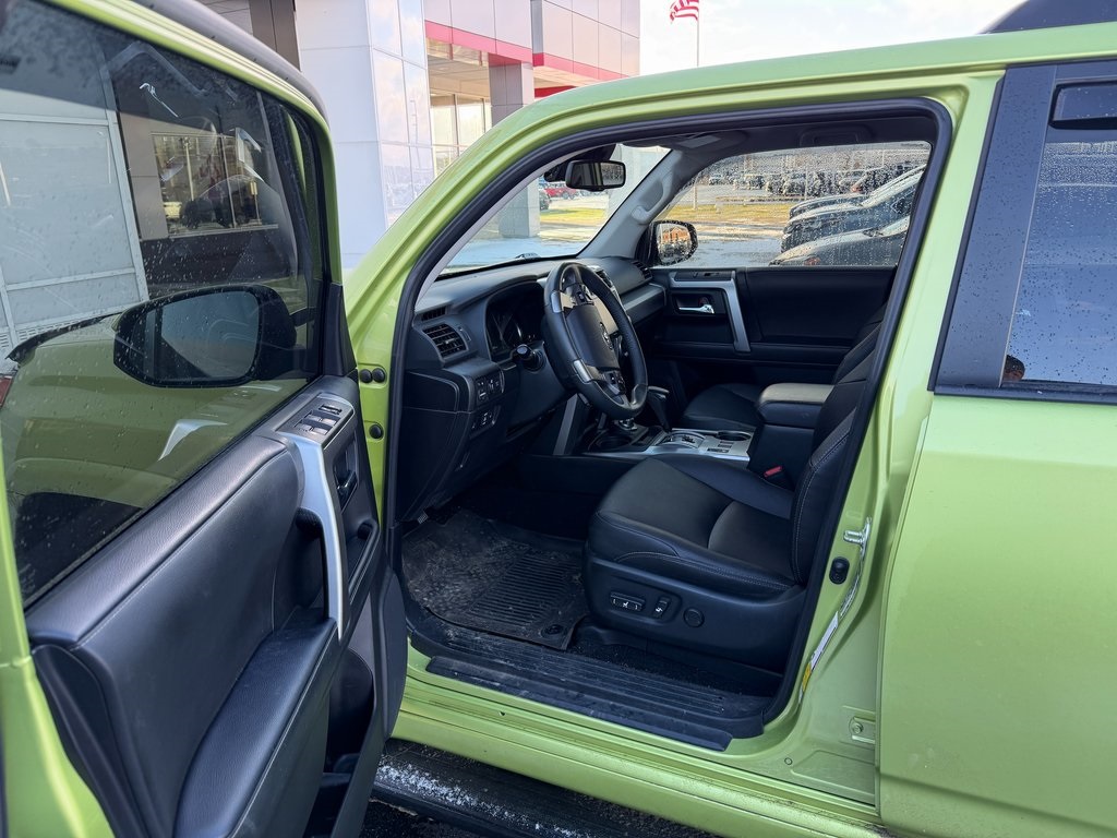 2023 Toyota 4Runner TRD Sport photo 2