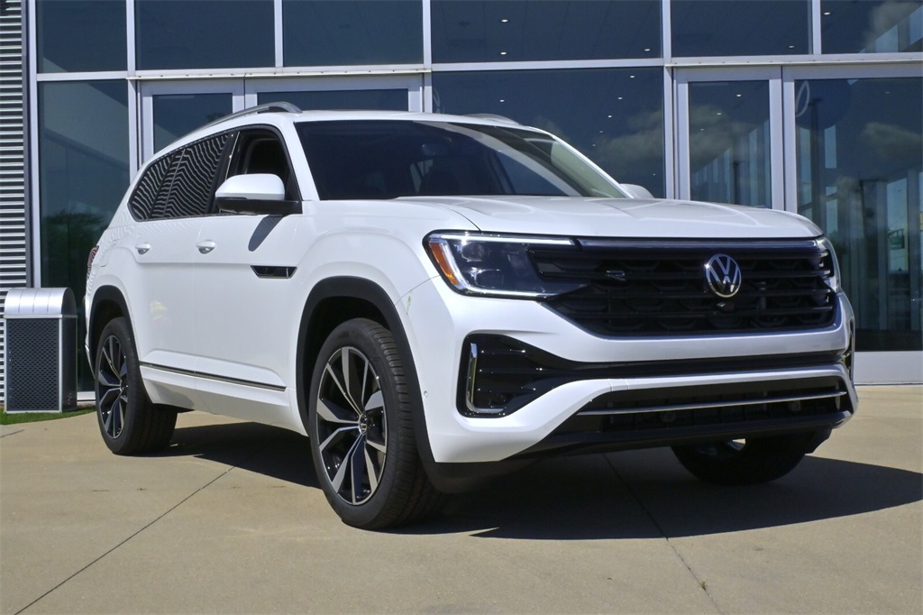 2026 Volkswagen Atlas SEL Premium R-Line's photo
