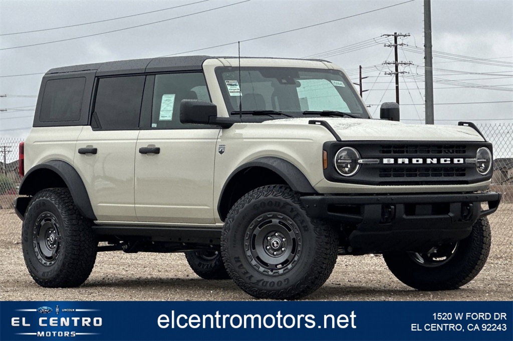 2025 Ford Bronco 4-Door Big Bend's photo