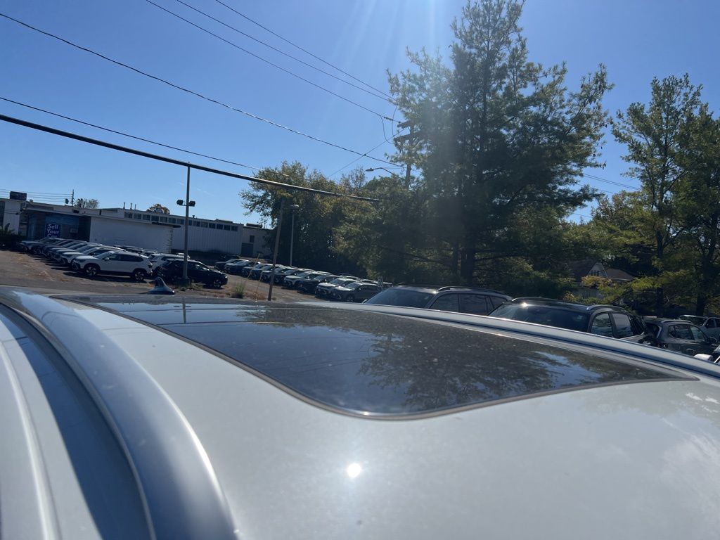 2026 Volkswagen Atlas Cross Sport SE Technology photo 4