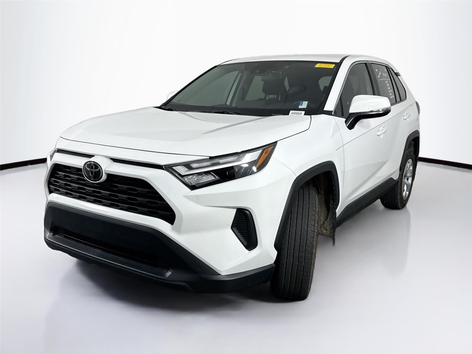 2024 Toyota RAV4 LE photo 2