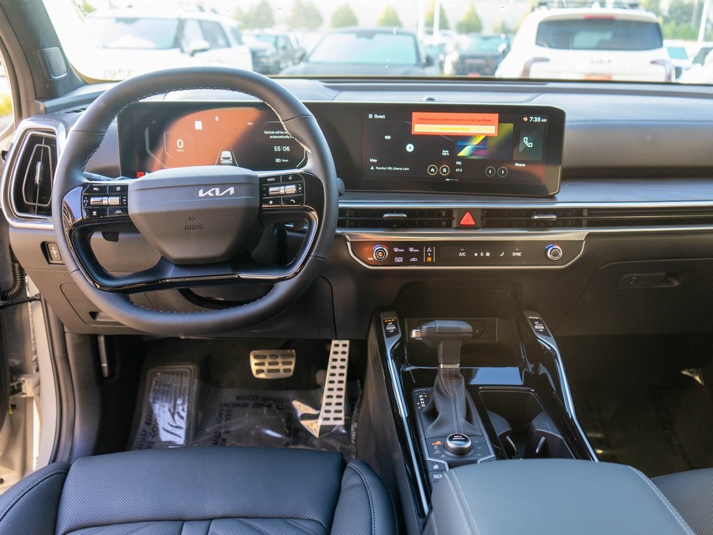 2026 Kia Sorento X-Line SX Prestige photo 13