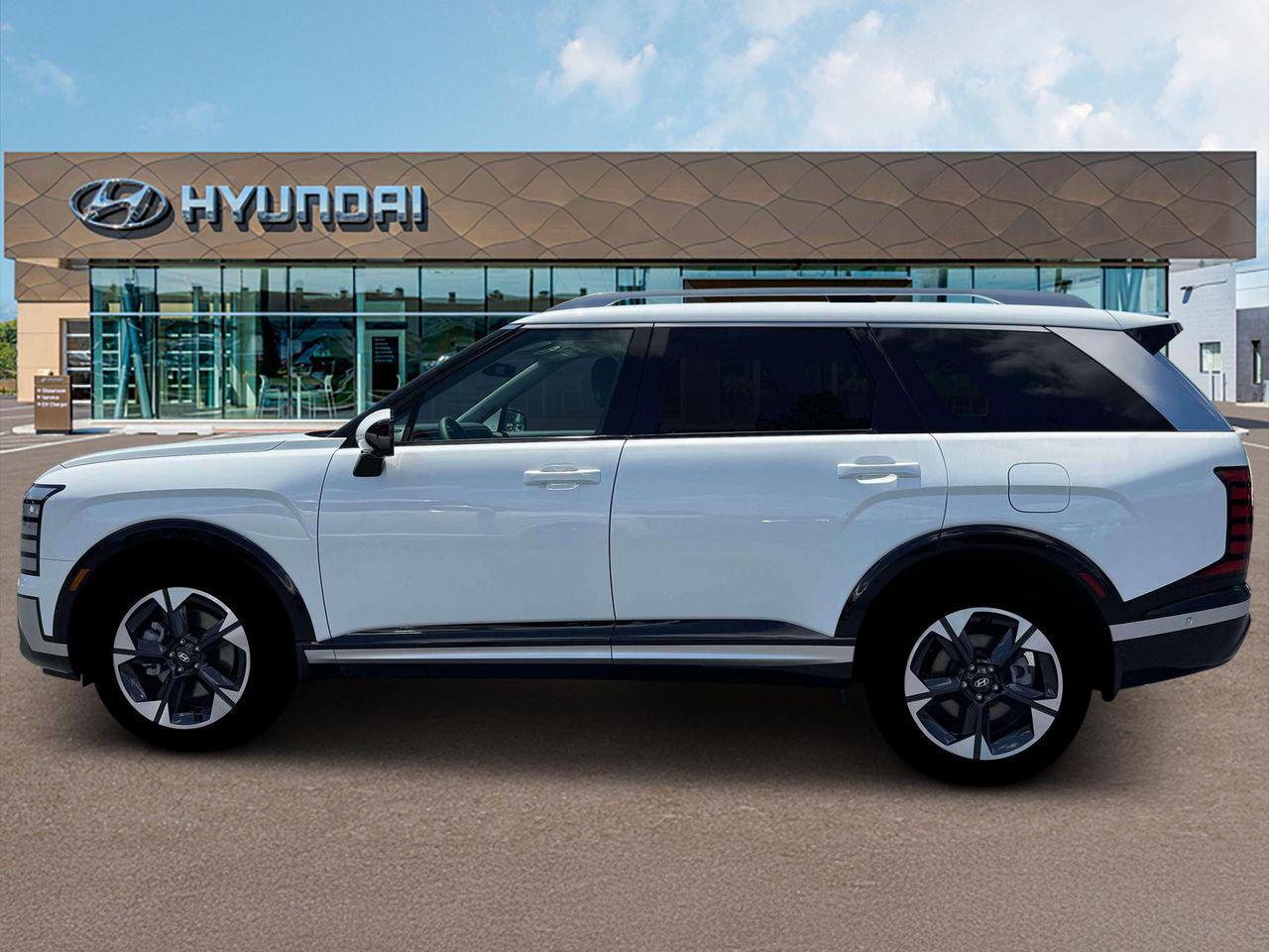 2026 Hyundai Palisade Limited photo 3