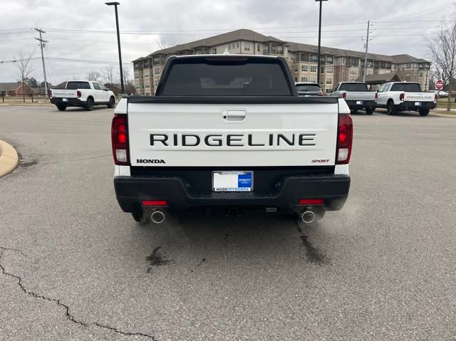 2025 Honda Ridgeline Sport photo 4