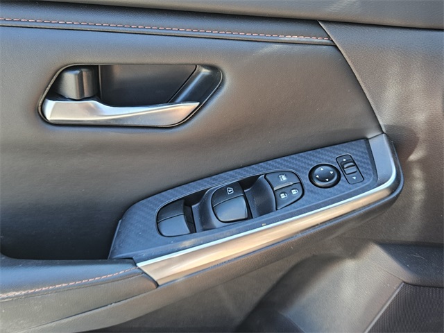 2024 Nissan Sentra SR photo 26