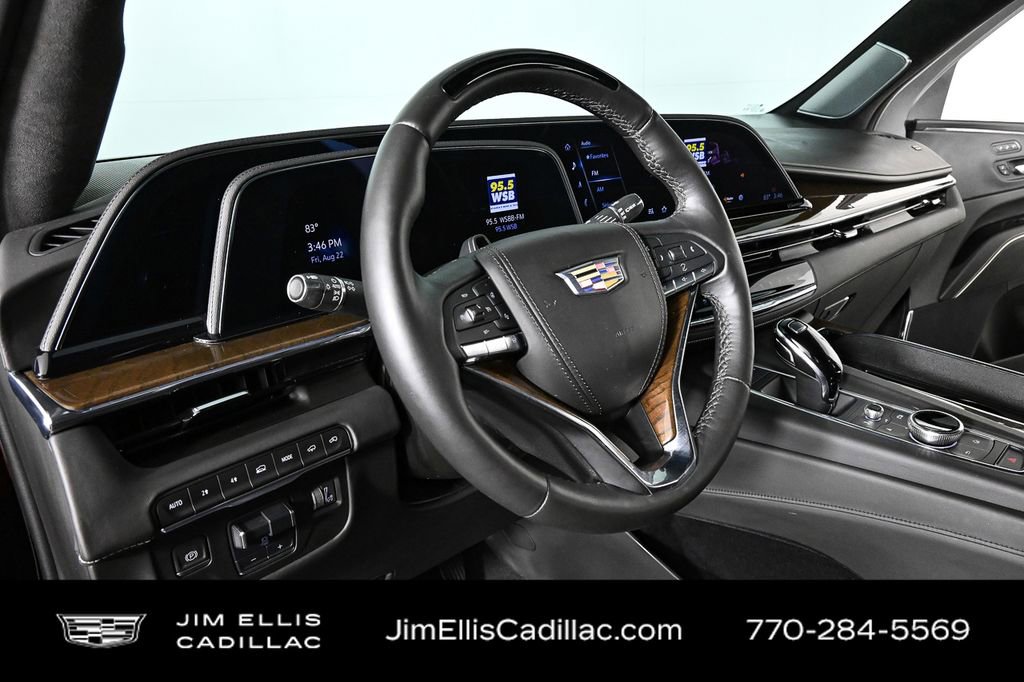 2024 Cadillac Escalade ESV Sport Platinum photo 5