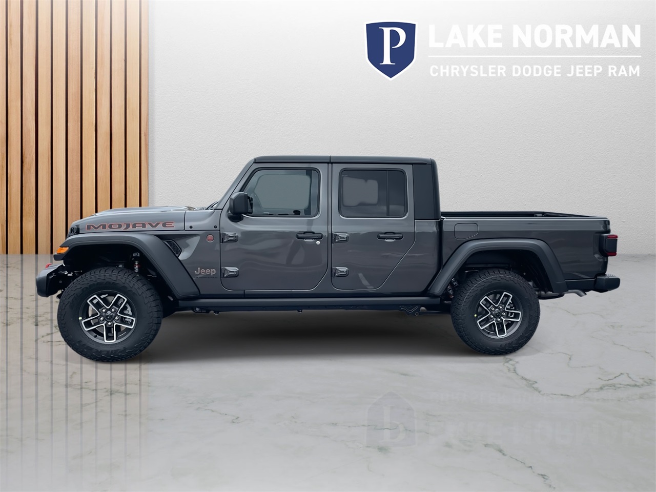 2025 Jeep Gladiator Mojave photo 4