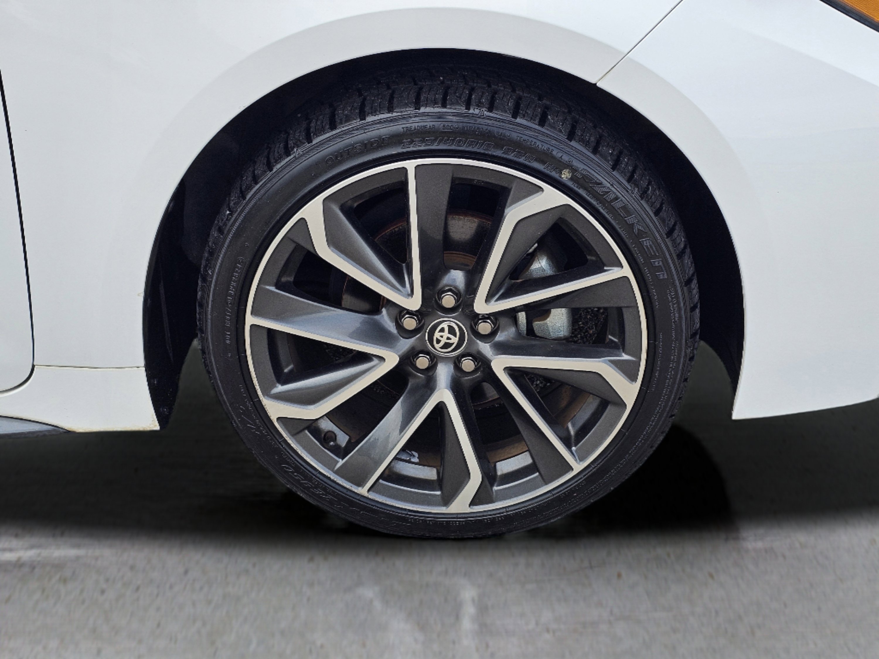 2020 Toyota Corolla SE photo 5