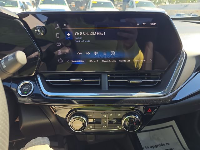 2025 Chevrolet Trax photo 14