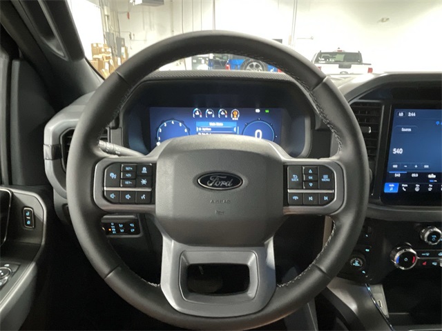 2025 Ford F-150 XLT photo 15